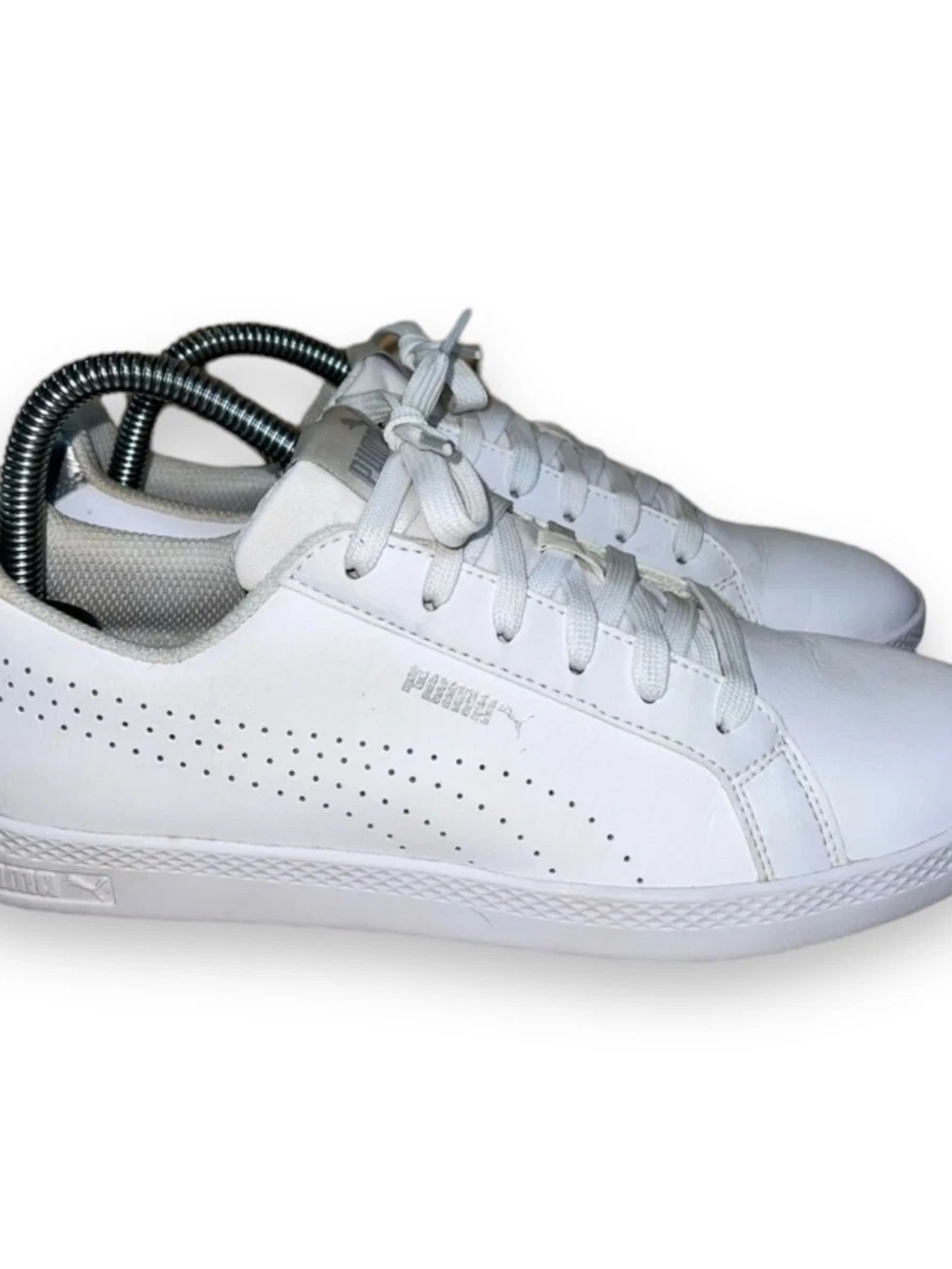 PUMA Men's White Casual Leather Sneakers